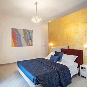 Uitgebreide Kamer met een King Size Bed